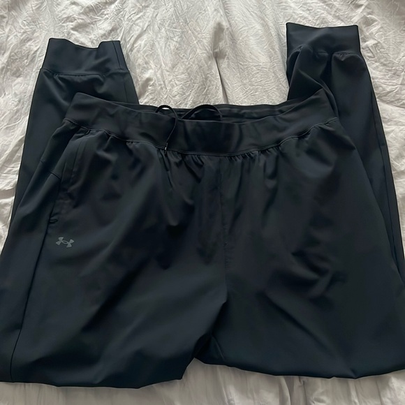 Under Armor Joggers - Picture 2 of 3